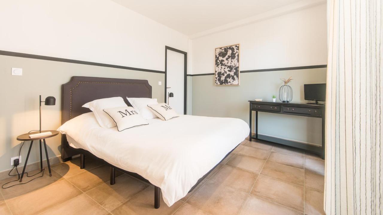 Open Sun Avec Jacuzzi Privatif Et Parking Prive Daire Sarlat-la-Canéda Dış mekan fotoğraf